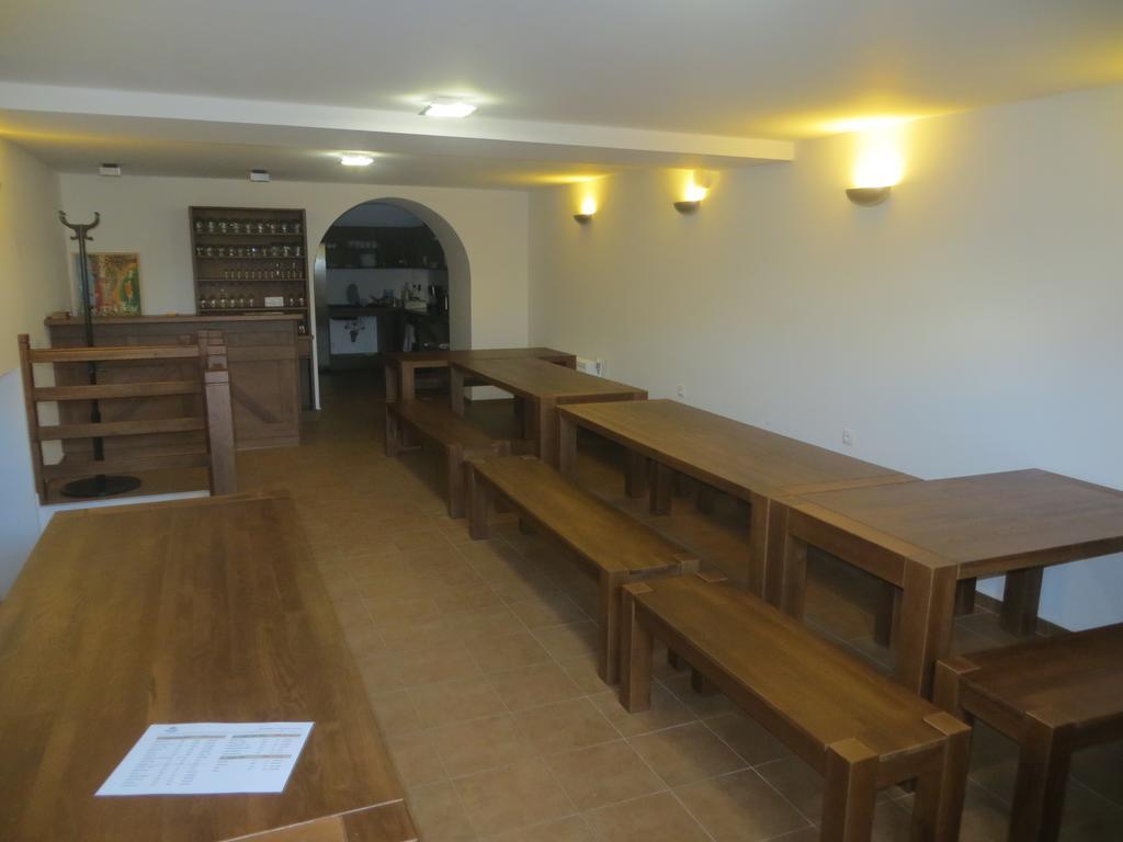 U Vinarstvi Hotel Mutenice Ngoại thất bức ảnh